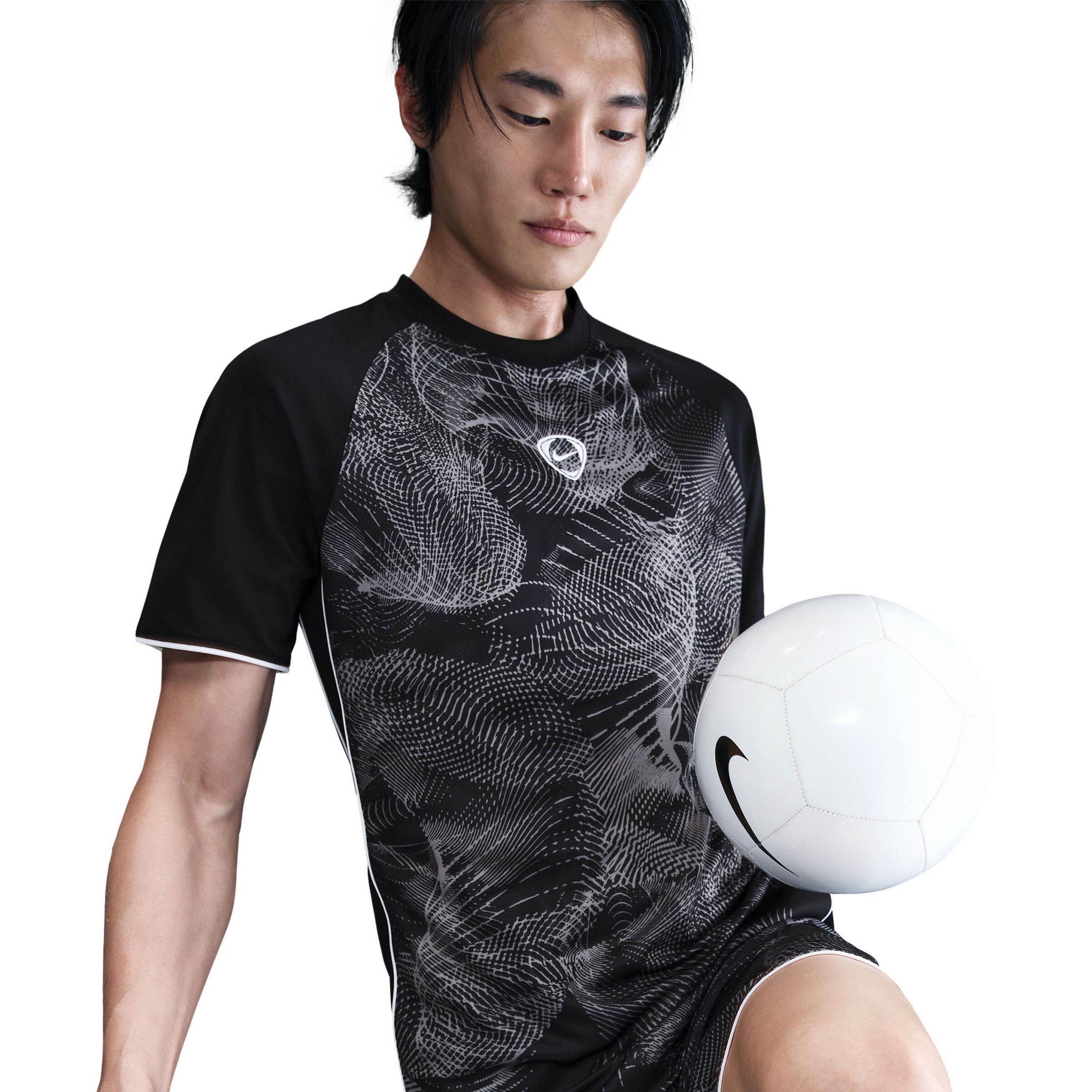 NIKE Funktionsshirt 'Academy+' in Schwarz