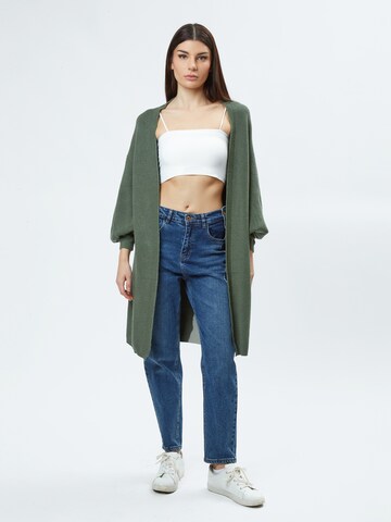 Influencer Strickjacke in Grün