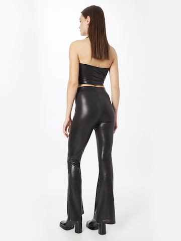 évasé Pantalon 'ALEXIS' NEON & NYLON en noir