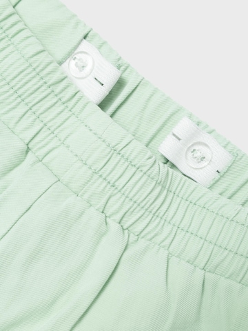 NAME IT Lużny krój Spodnie 'BELLA' w kolorze zielony