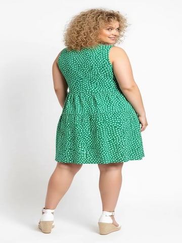 Robe Shape Of You en vert
