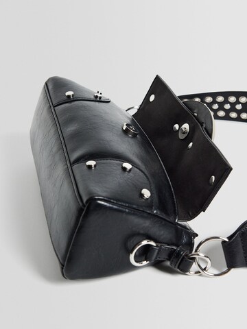 Bershka Shoulder bag in Black