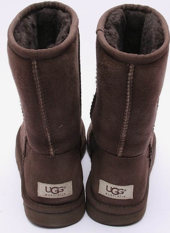 UGG Dress Boots in 38 in Brown