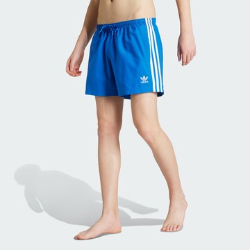 ADIDAS ORIGINALS Σορτσάκι-μαγιό 'Adicolor' σε μπλε: μπροστά
