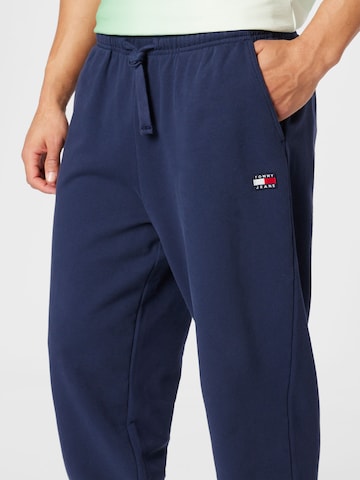 Tommy Jeans Tapered Hose in Blau