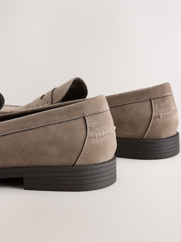 Next Μοκασίνι 'Penny' σε καφέ