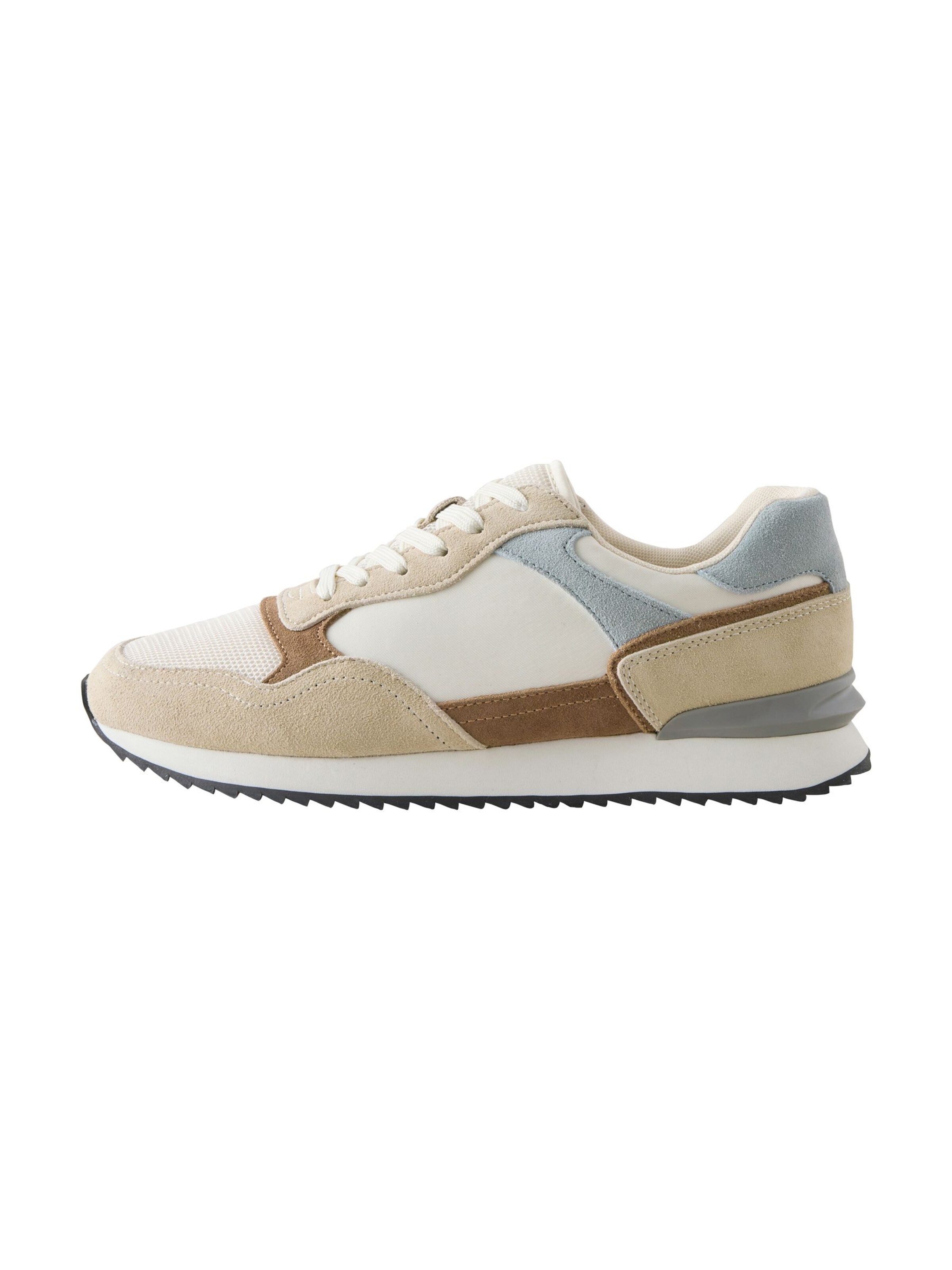 Baskets basses Next en beige : devant