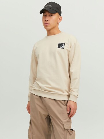 JACK & JONES Sweatshirt 'Filo' in Beige: voorkant