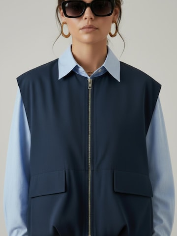 Gilet 'Jade' WEARABLE STORIES en bleu