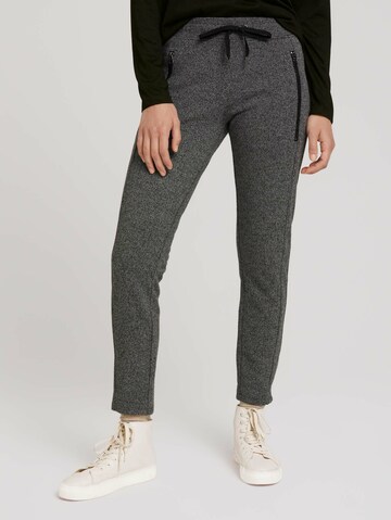 Coupe slim Pantalon TOM TAILOR en noir : devant