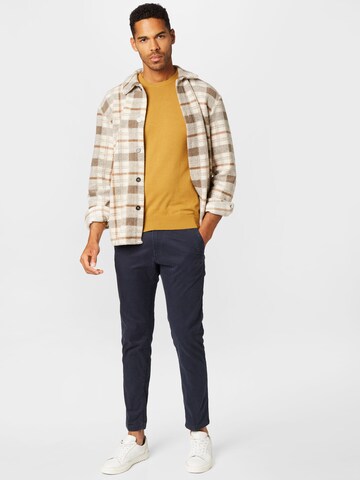 BURTON MENSWEAR LONDON Pullover in Gelb