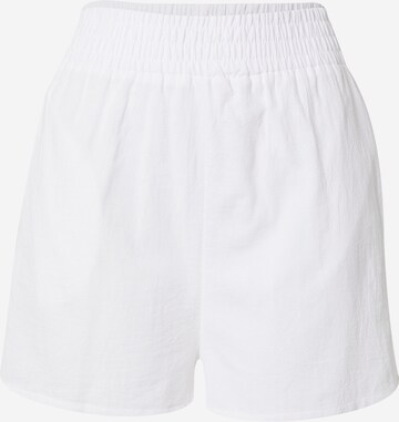 In The Style Loosefit Shorts 'SYD' in Weiß: predná strana