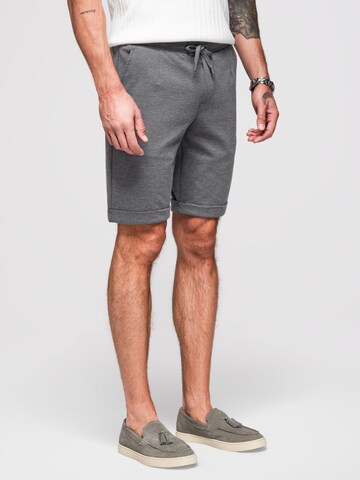 Ombre - regular Pantalón deportivo en gris