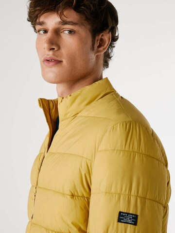 Pepe Jeans Jacke in Gelb