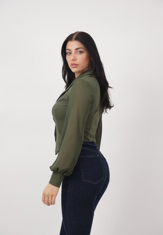 Camicia da donna di Elara in verde