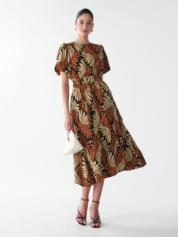 Willa Jurk 'PEN' in Beige: voorkant
