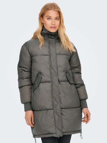 ONLY Зимнее пальто 'Petra' в Серый