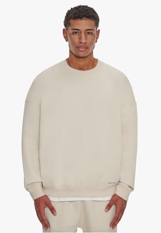 Dropsize Sweatshirt i grå: framsida