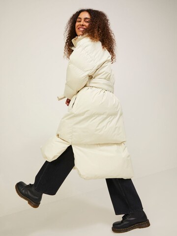 Manteau d’hiver 'Arely' JJXX en beige