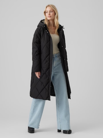 Manteau d’hiver 'Adelaloa' VERO MODA en noir