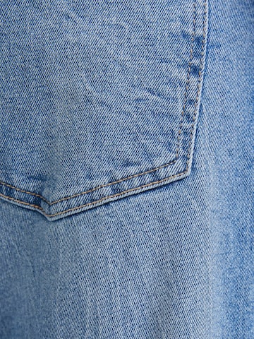 Slimfit Jeans di Bershka in blu