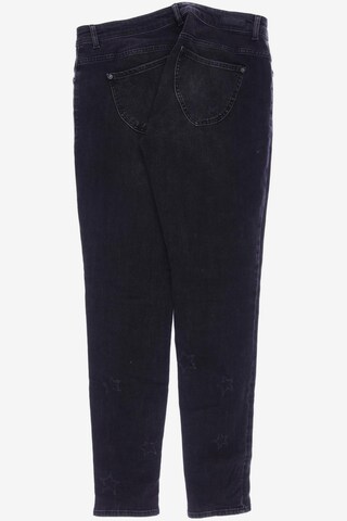 s.Oliver Jeans in 32-33 in Grey