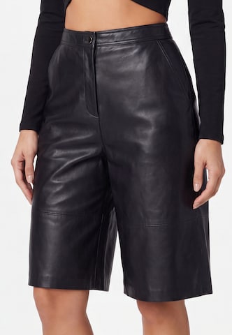 faina - Loosefit Pantalón en negro
