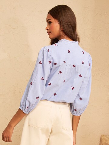 love & roses Blouse in Blue