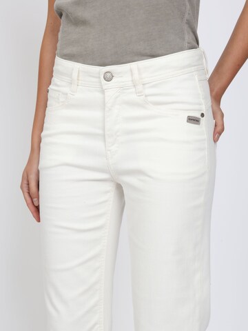 Regular Jean '94AMELIE WIDE' Gang en blanc
