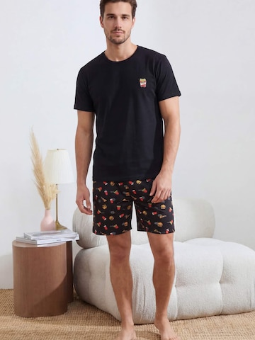 Trendyol Pyjama in Schwarz