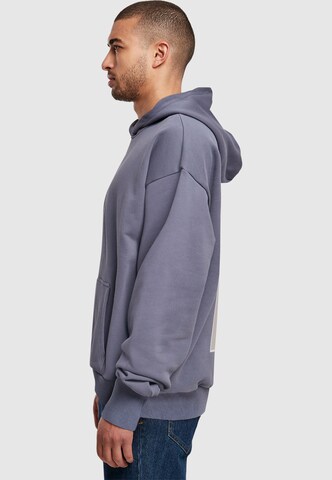 Merchcode Sweatshirt 'Unlimited Skills' in Blauw