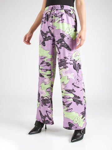 NÜMPH Wide leg Trousers 'WANDA' in Purple: front