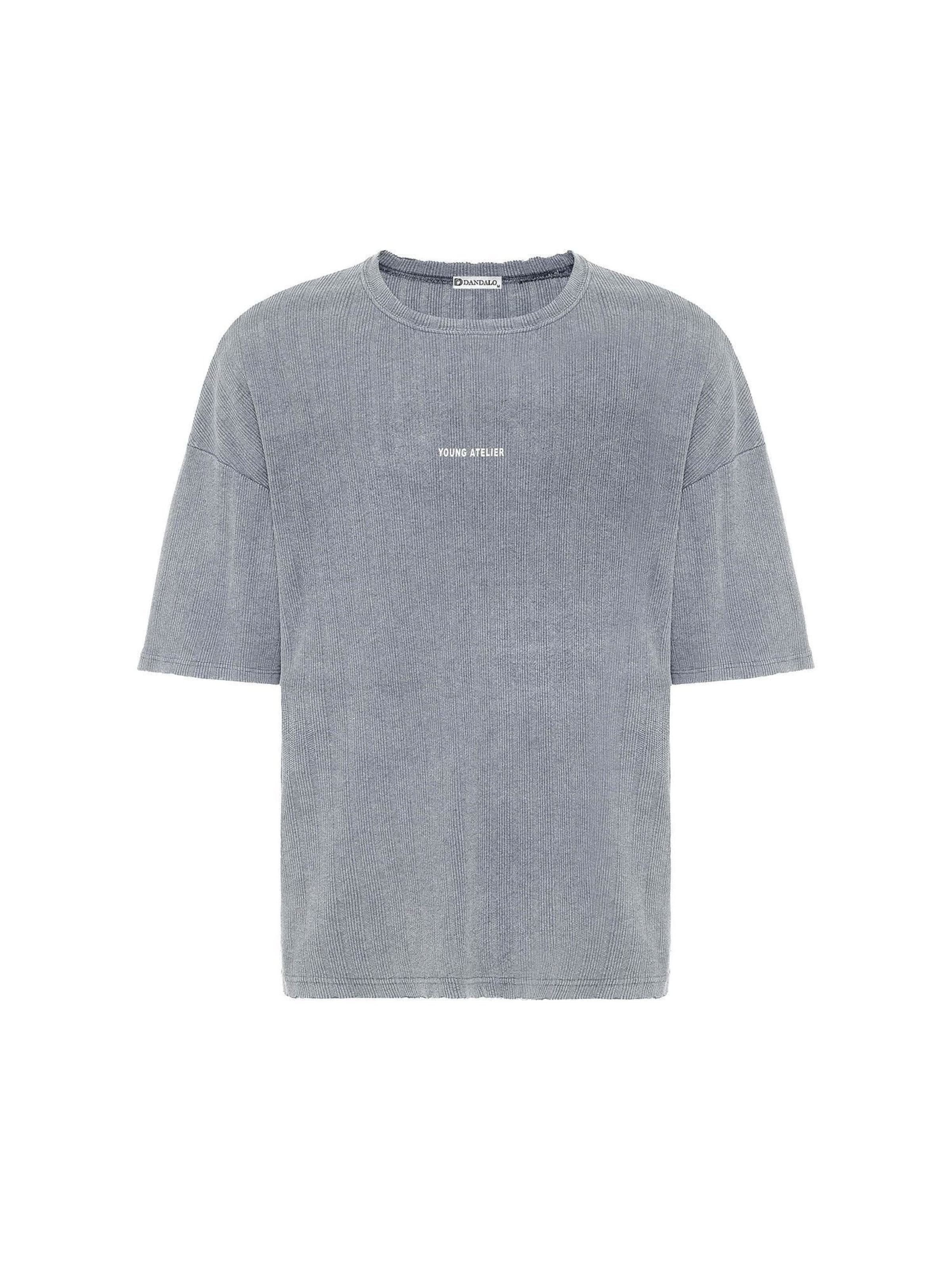 Dandalo Särk, värv hall: eest vaates