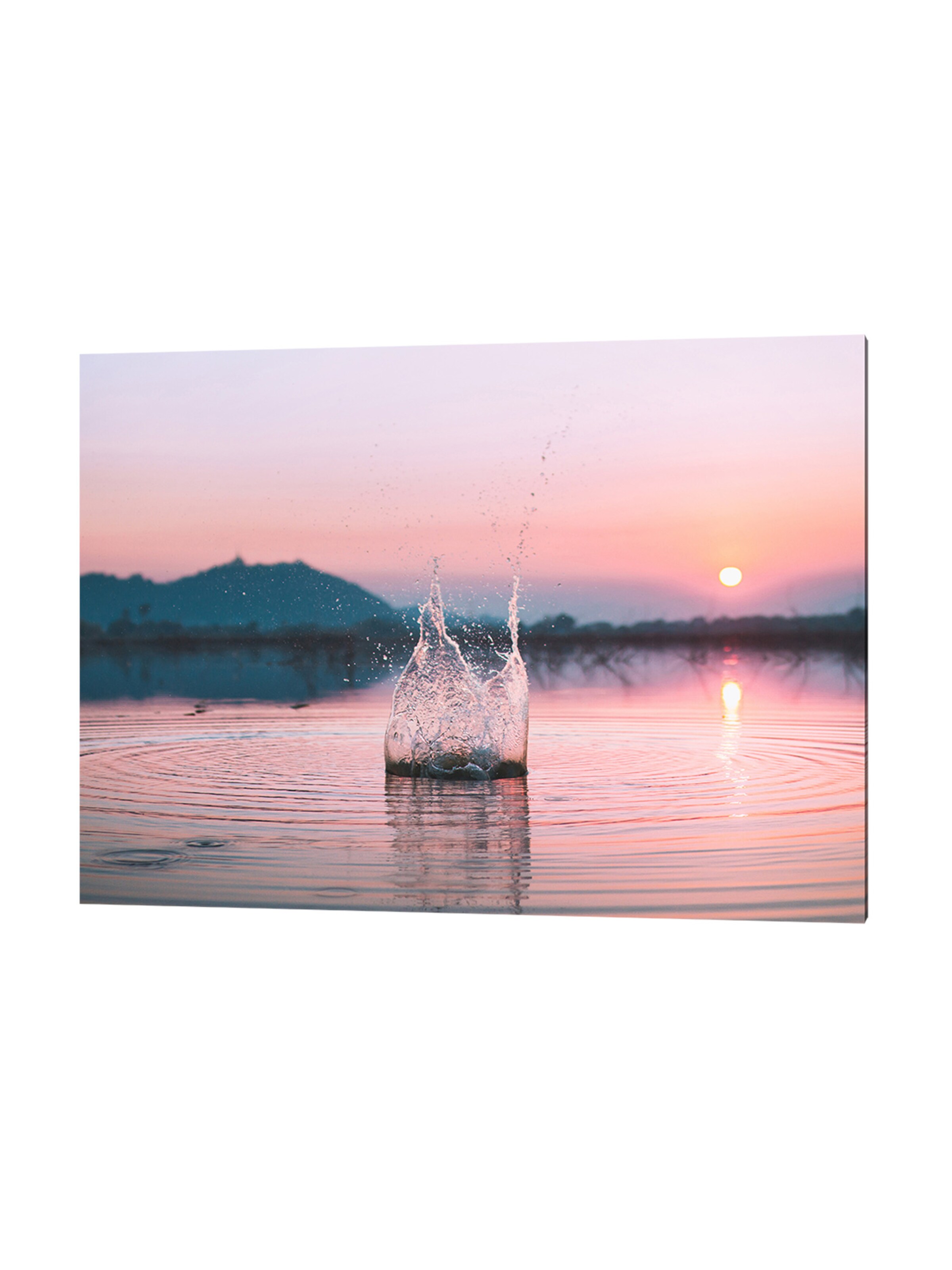 Liv Corday Image 'Splash!' in Grey: front