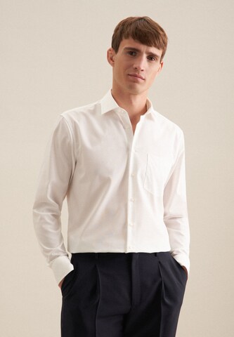 SEIDENSTICKER Slim fit Business shirt in White: front