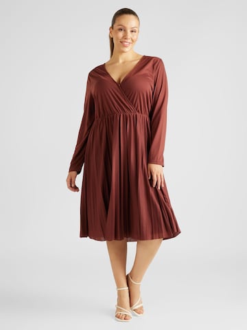 ABOUT YOU Curvy Šaty 'Cleo Dress' – hnědá: přední strana