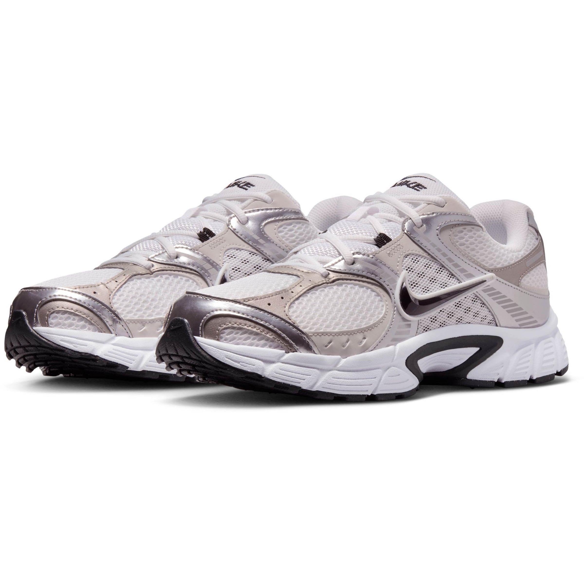 Nike Sportswear Ниски маратонки 'V5 RNR' в сиво