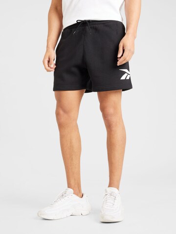 regular Pantaloni di Reebok in nero: frontale