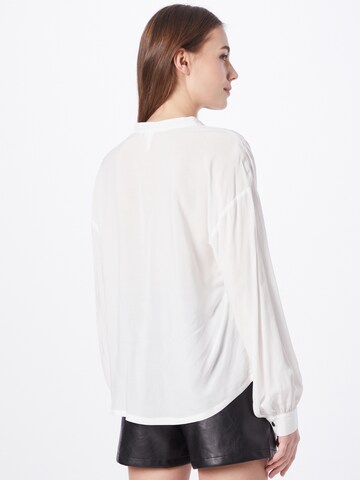 QS by s.Oliver Blouse in Beige