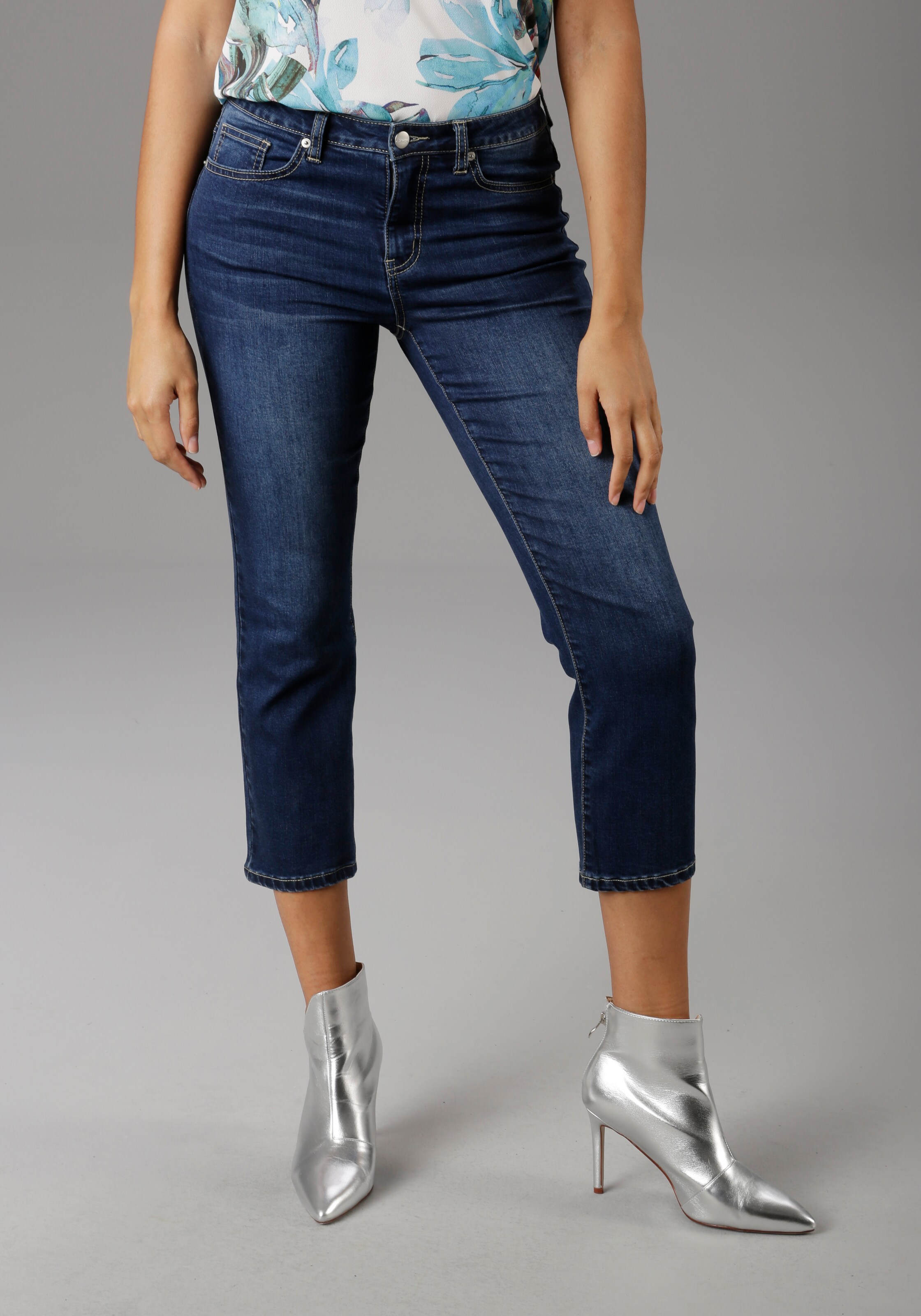Frauen Jeans Aniston SELECTED Jeans in Blau - OT67952