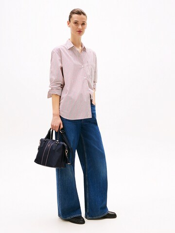 TOMMY HILFIGER Handtasche 'Poppy' in Blau