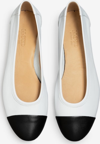 LLOYD Ballet Flats in White