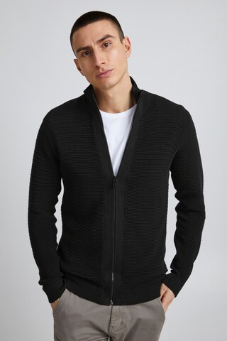 !Solid Knit Cardigan 'Nicklas' in Black: front