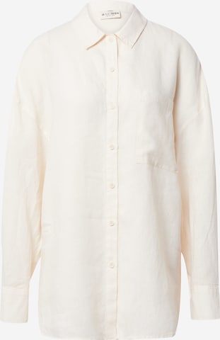 A LOT LESS Blouse 'Glenn' in Beige: voorkant