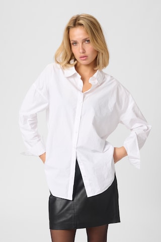 My Essential Wardrobe Bluse i hvid: forside
