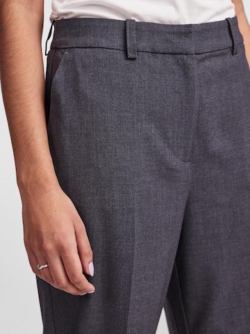 PIECES Regular Pants 'Luisa' in Grey