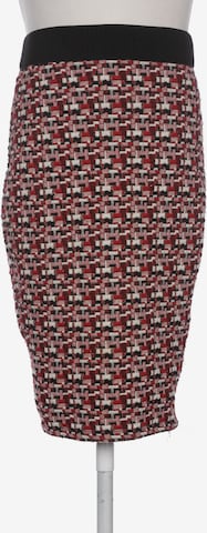 Pull&Bear Skirt in M in Red: front