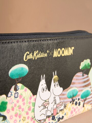 Portofel 'Moomins Continental' de la Cath Kidston pe verde