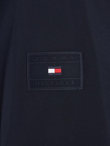 Tommy Hilfiger Big & Tall Välikausitakki värissä sininen