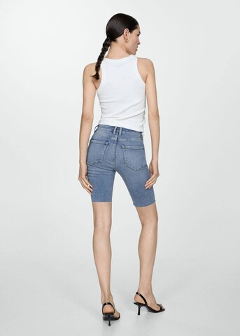 MANGO regular Jeans 'Abril' i blå